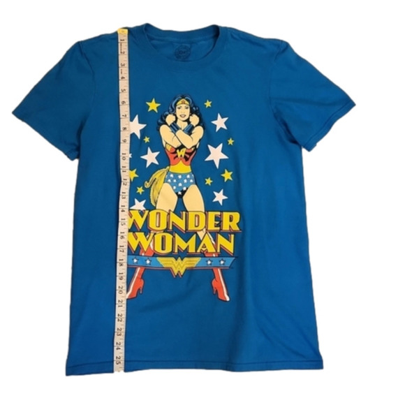 WOMENS Wonder Woman Tee size Small by DC Comics Originals. - Picture 12 of 13